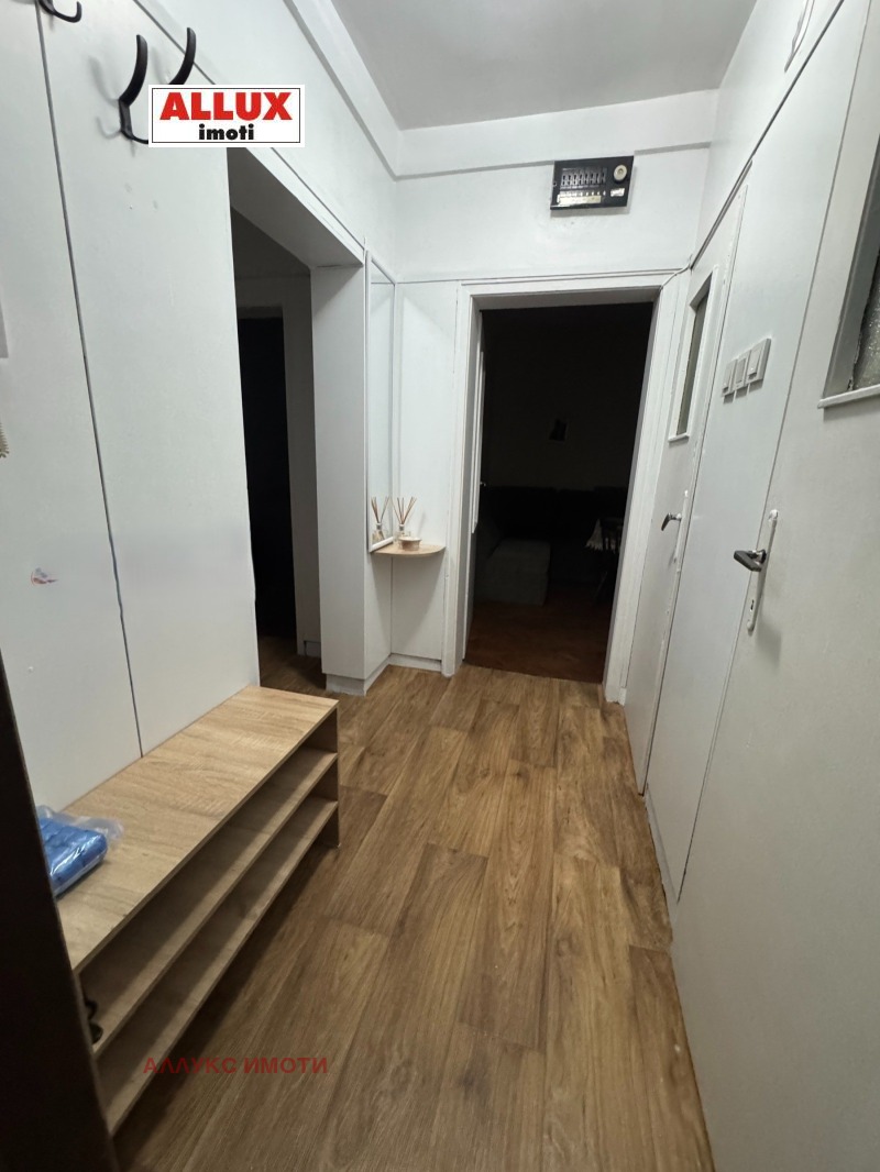K pronájmu  2 ložnice Ruse , Zdravec , 72 m2 | 41193459 - obraz [12]