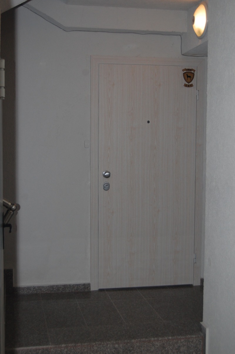 Дава под наем МАГАЗИН, гр. Варна, Център, снимка 3 - Магазини - 52841914