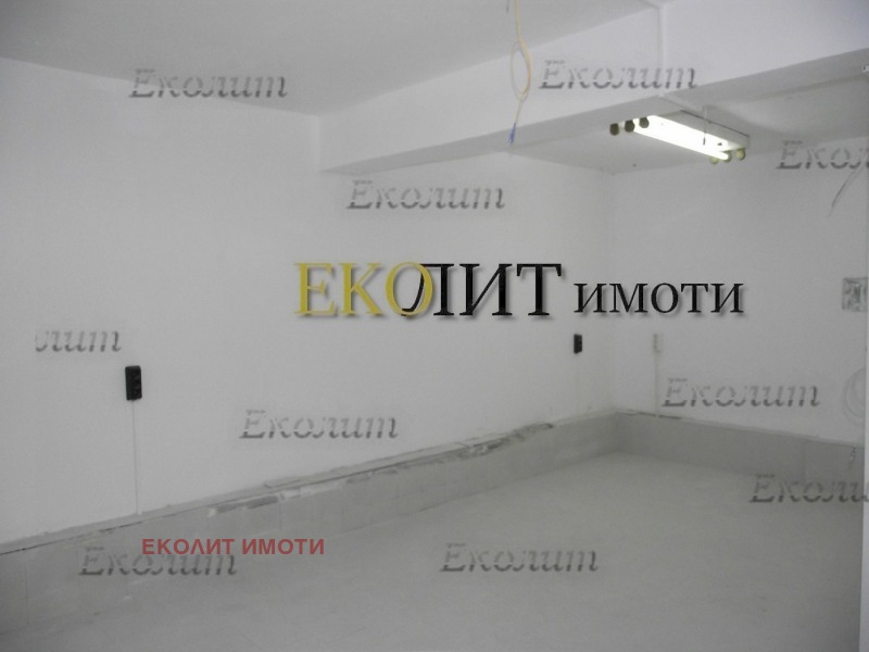 Дава под наем ПРОМ. ПОМЕЩЕНИЕ, гр. София, Иван Вазов