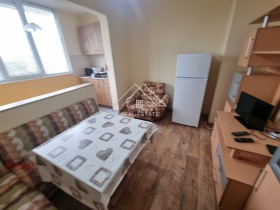 1 dormitorio Zora, Stara Zagora 10