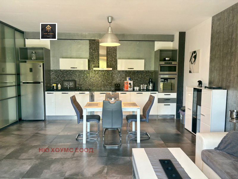 Дава под наем  3-стаен град София , Витоша , 135 кв.м | 31906725