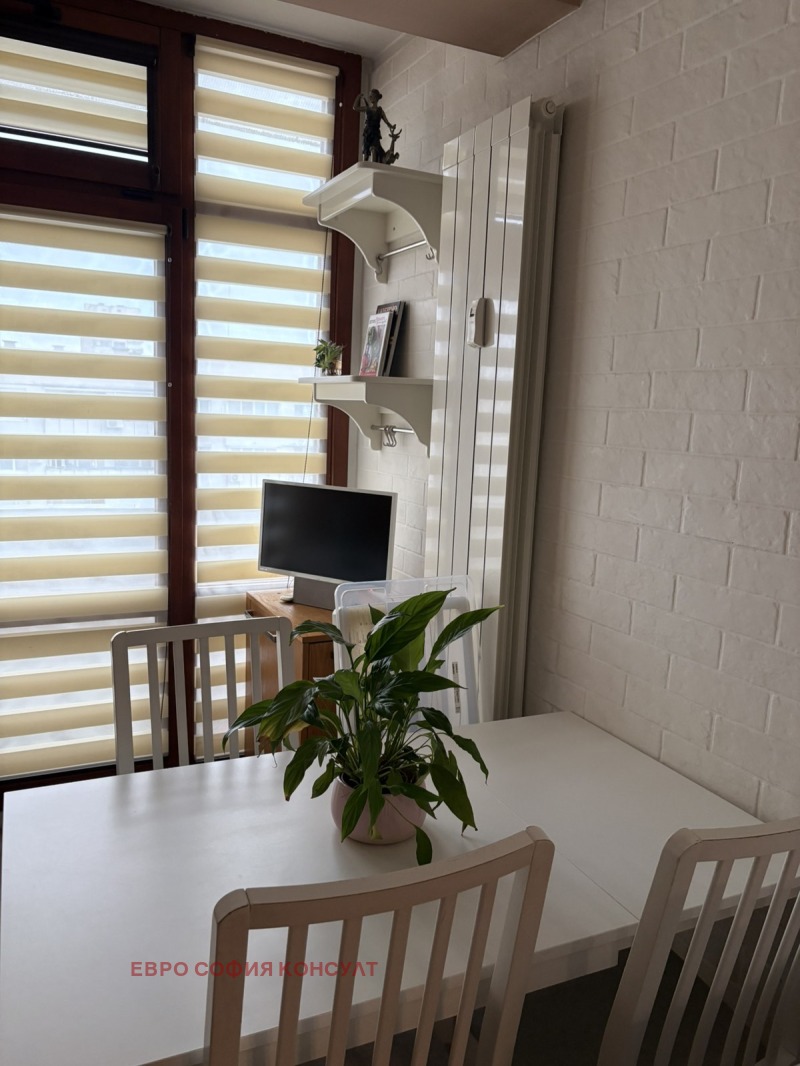 Дава под наем 3-СТАЕН, гр. София, Стрелбище, снимка 4 - Апартаменти - 53399138