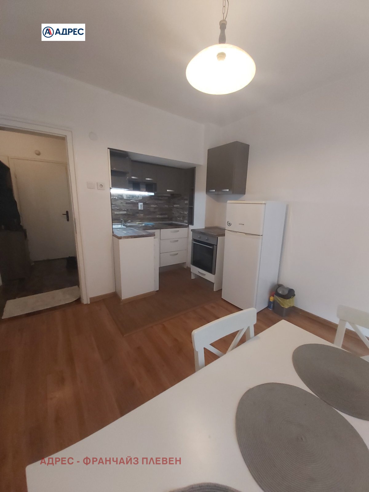 Дава под наем 1-СТАЕН, гр. Плевен, Идеален център, снимка 2 - Апартаменти - 53959981