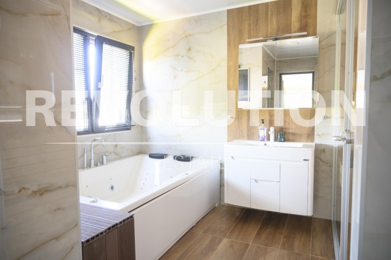 Te huur  Huis Varna , m-t Dolna Traka , 320 m² | 66600144 - afbeelding [15]