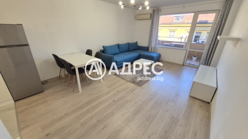 Προς ενοικίαση  1 υπνοδωμάτιο Σοφηια , ΤΣενταρ , 70 τ.μ | 96104803
