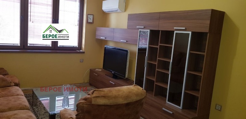 Издаје се  2 спаваће собе Стара Загора , Операта , 60 м2 | 82805647
