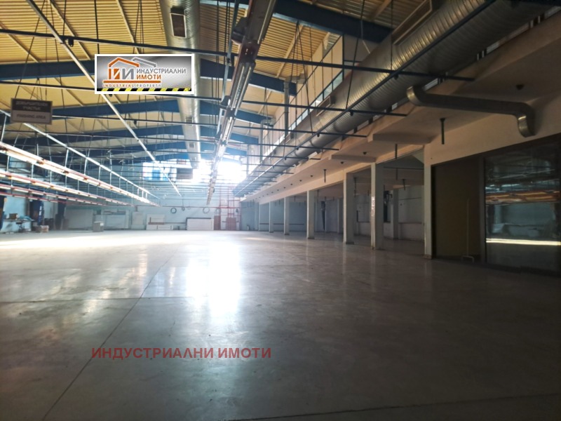 Дава под наем СКЛАД, гр. Пловдив, Индустриална зона - Тракия, снимка 2 - Складове - 49264086