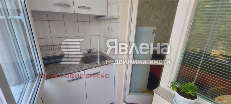 Дава под наем 2-СТАЕН, гр. Бургас, Изгрев, снимка 8 - Апартаменти - 53039072