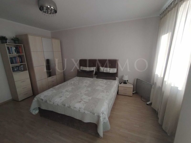 Дава под наем 4-СТАЕН, гр. София, Лозенец, снимка 8 - Апартаменти - 53107263