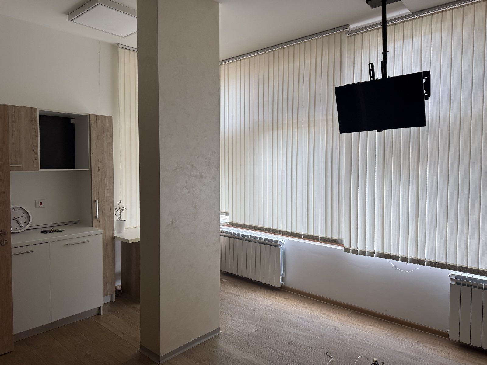 Дава под наем ОФИС, гр. София, Бъкстон, снимка 3 - Офиси - 54321756