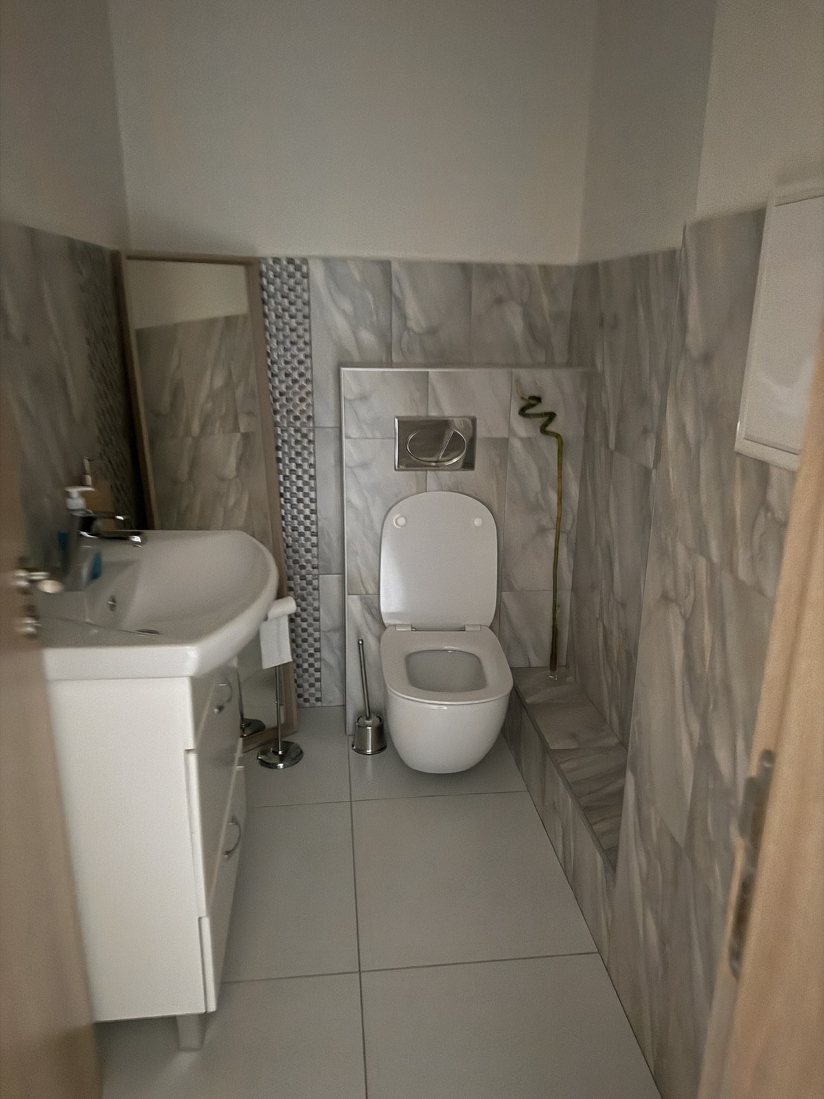 Дава под наем ОФИС, гр. София, Бъкстон, снимка 6 - Офиси - 54321756