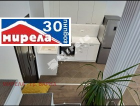 2-стаен град Варна, Погреби 3