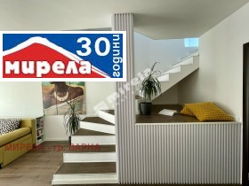 2-стаен град Варна, Погреби 2