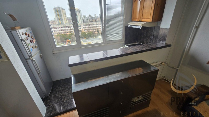 Дава под наем 1-СТАЕН, гр. Бургас, Изгрев, снимка 3 - Апартаменти - 52635478