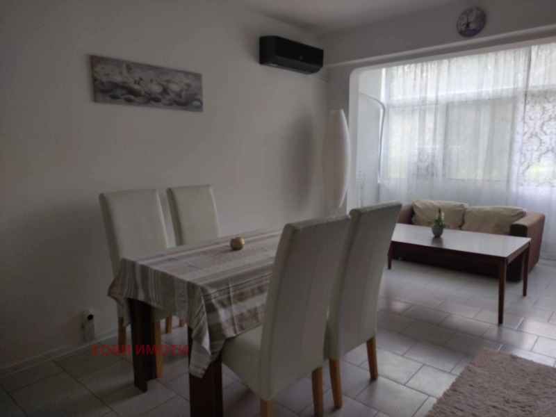 Дава под наем  2-стаен град Пловдив , Христо Смирненски , 60 кв.м | 45987168