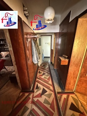 House Floor 5-ti polk, Shumen 7