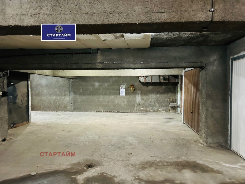 Дава под наем ГАРАЖ, ПАРКОМЯСТО, гр. София, Лагера, снимка 3 - Гаражи и паркоместа - 53191039