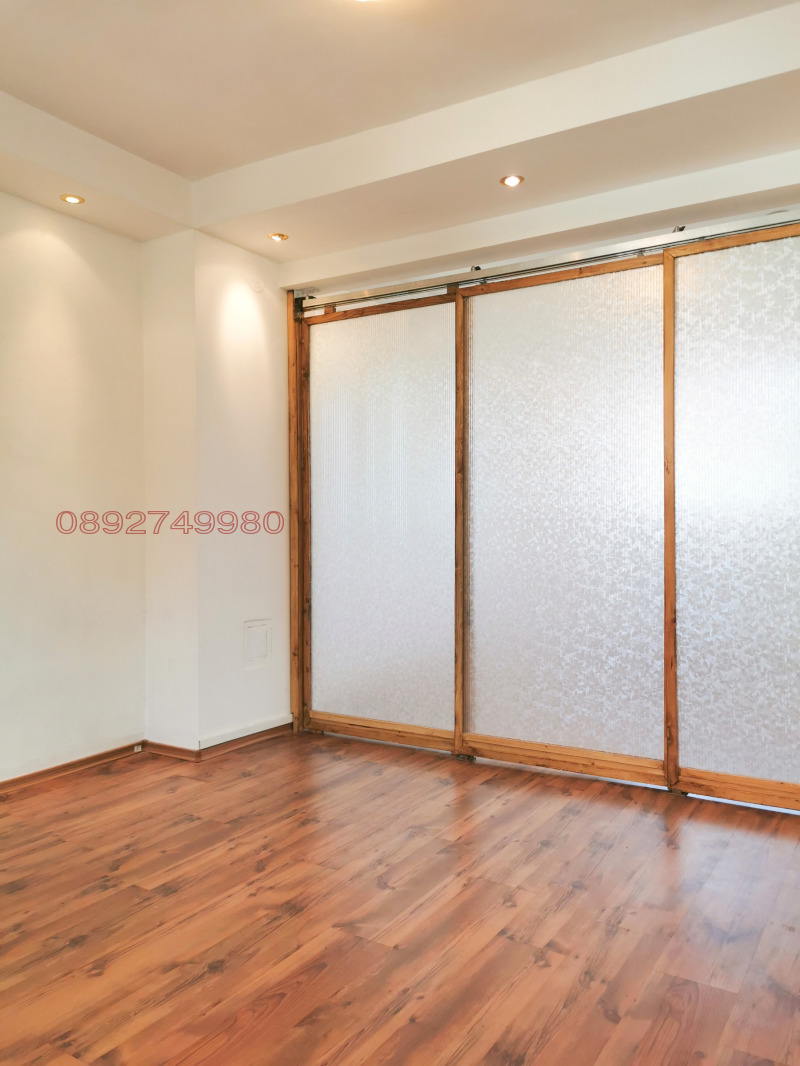 Do wynajęcia  Piętro domu Sofia , Bistrica , 65 mkw | 42111535 - obraz [10]