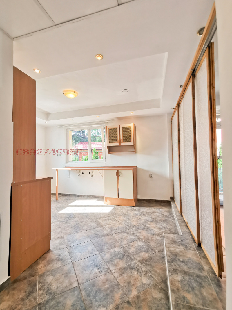 Do wynajęcia  Piętro domu Sofia , Bistrica , 65 mkw | 42111535 - obraz [8]