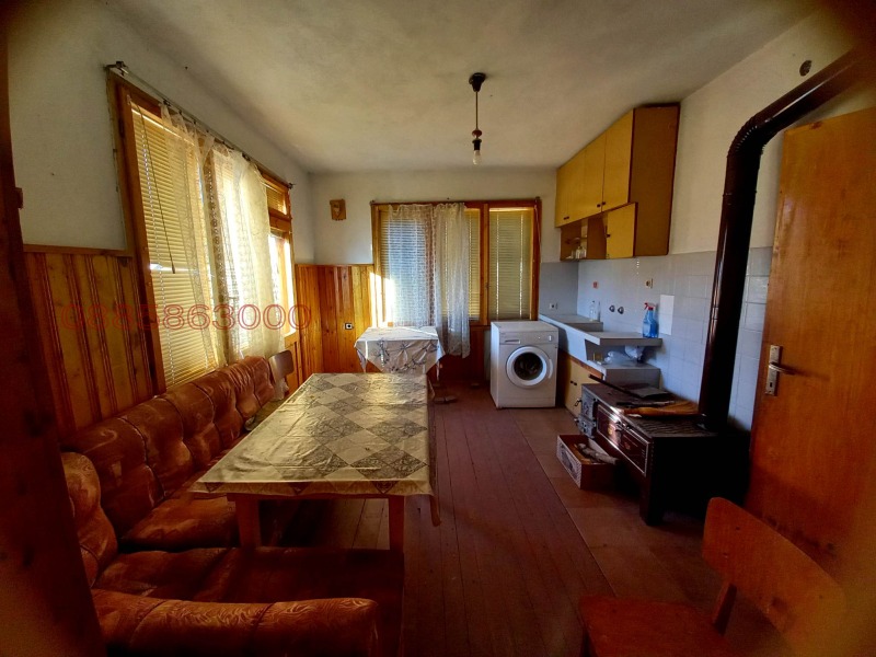 Дава под наем КЪЩА, гр. Ловеч, Промишлена зона, снимка 7 - Къщи - 52895393