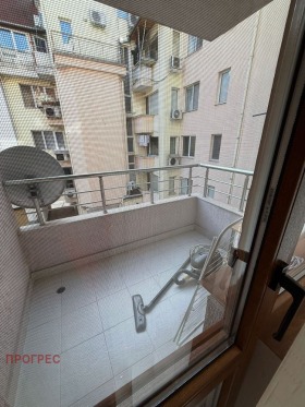 2 slaapkamers Mladezjki Chalm, Plovdiv 15