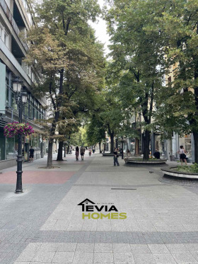 Butik Tsentar, Plovdiv