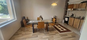 2 bedroom Vazrozhdentsi, Kardzhali 3