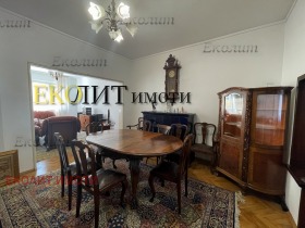 3 bedroom Yavorov, Sofia 3