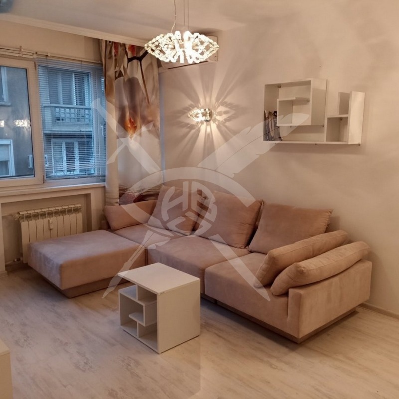 Дава под наем 2-СТАЕН, гр. София, Център