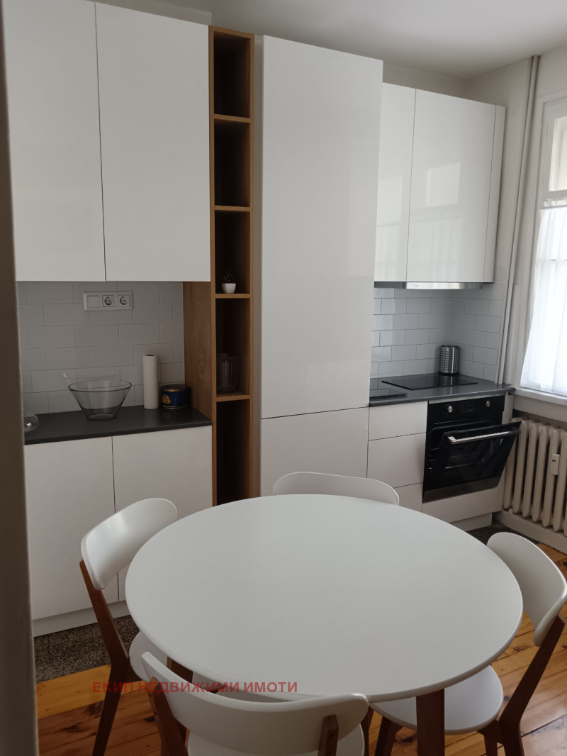 Дава под наем 2-СТАЕН, гр. София, Център, снимка 9 - Апартаменти - 53557469