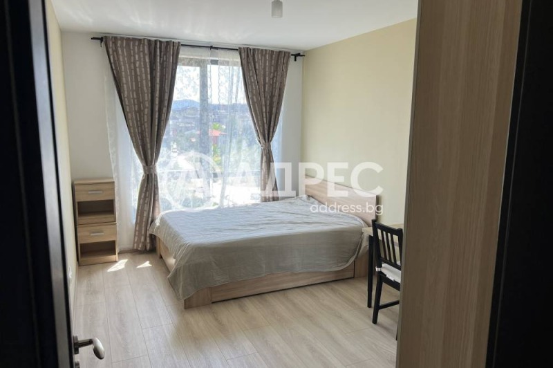 Издаје се  2 спаваће собе Софија , Витоша , 100 м2 | 92805672 - слика [6]