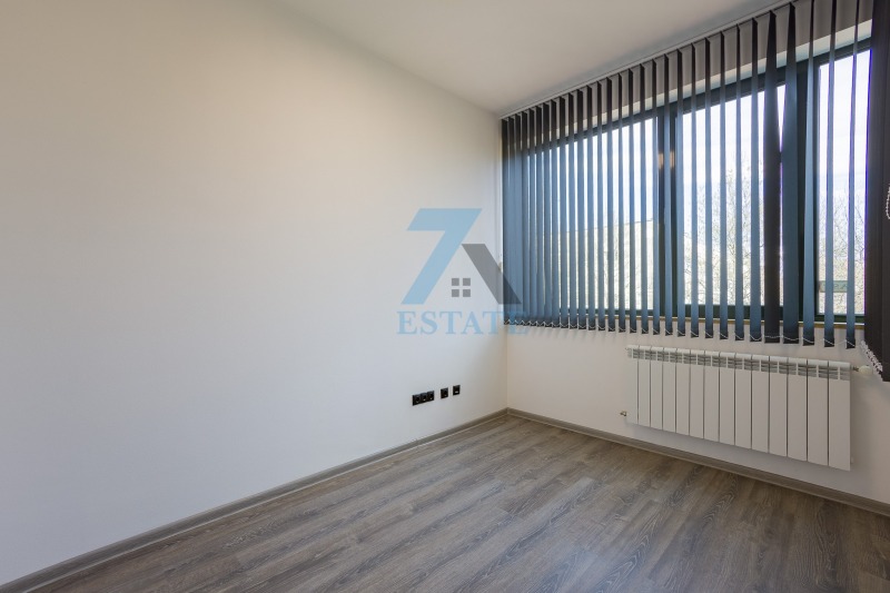 Do wynajęcia  Biuro Sofia , Lozenec , 106 mkw | 71021301 - obraz [5]