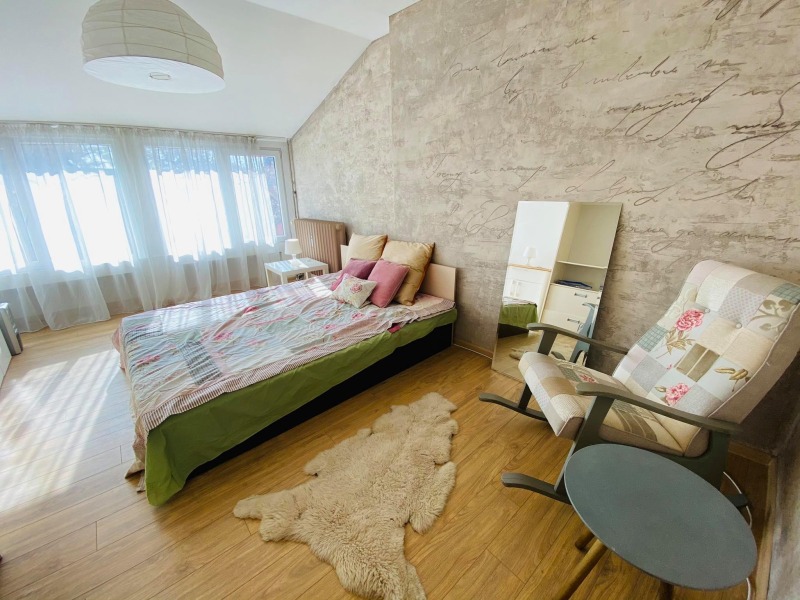 Дава под наем 3-СТАЕН, гр. София, Оборище, снимка 2 - Апартаменти - 52649763