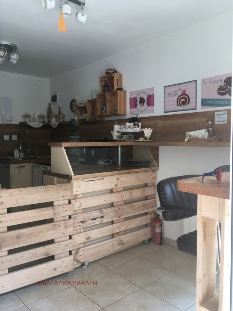 För uthyrning  Bar Sofia , Centar , 17 kvm | 73861002 - bild [2]