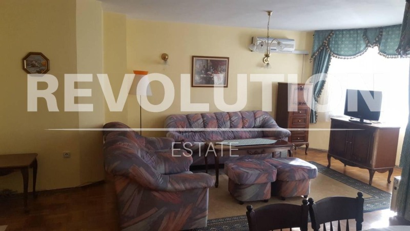 De inchiriat  2 dormitoare Varna , Țentâr , 120 mp | 73899526 - imagine [10]