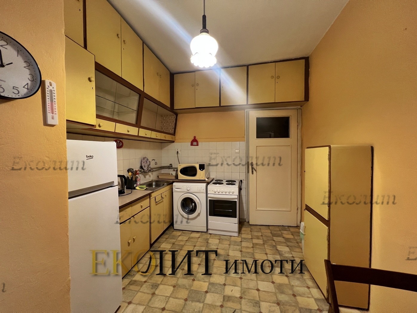 Дава под наем 2-СТАЕН, гр. София, Център, снимка 3 - Апартаменти - 56369274