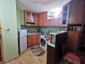 1 bedroom Proslav, Plovdiv 1