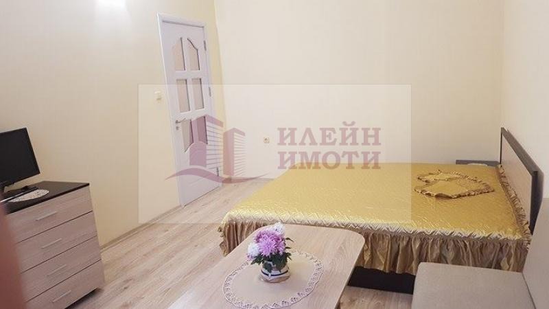 A louer  Studio Rouse , Tsentar , 45 m² | 43100477