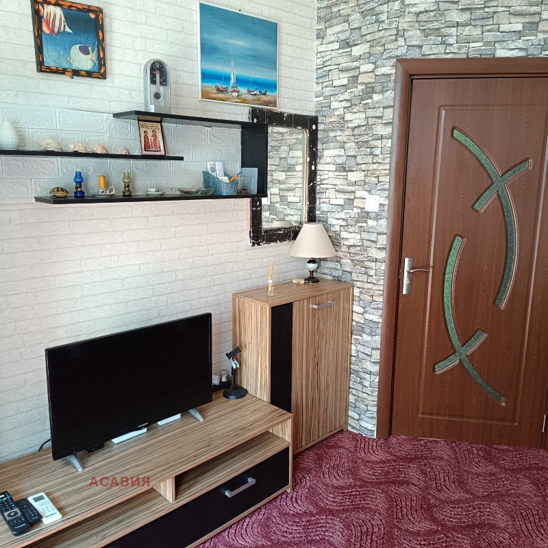 För uthyrning  2 sovrum Burgas , Centar , 70 kvm | 10505383 - bild [4]