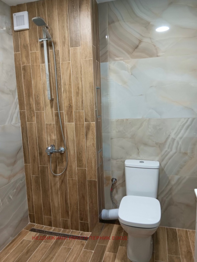 A louer  2 chambres Pernik , Tsentar , 125 m² | 69445167 - image [10]