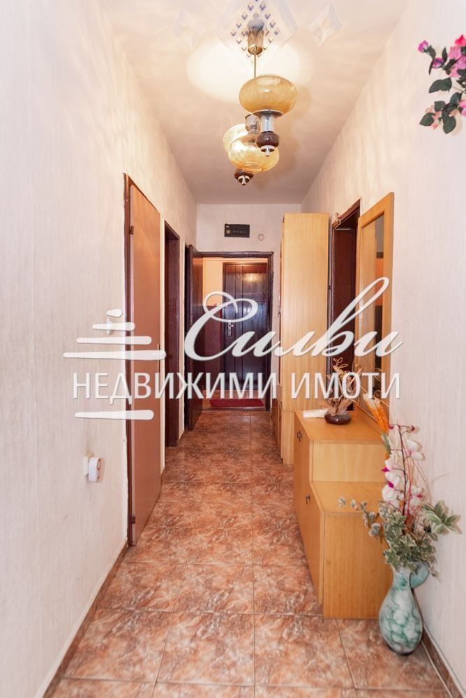 Дава под наем 3-СТАЕН, гр. Шумен, Пазара, снимка 8 - Апартаменти - 53098529