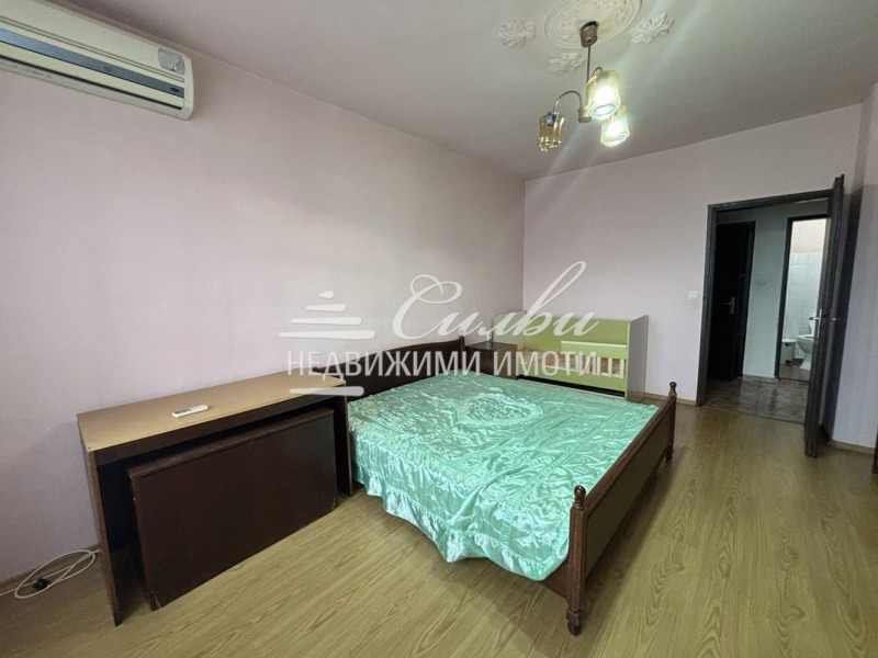 Дава под наем 3-СТАЕН, гр. Шумен, Пазара, снимка 5 - Апартаменти - 53098529