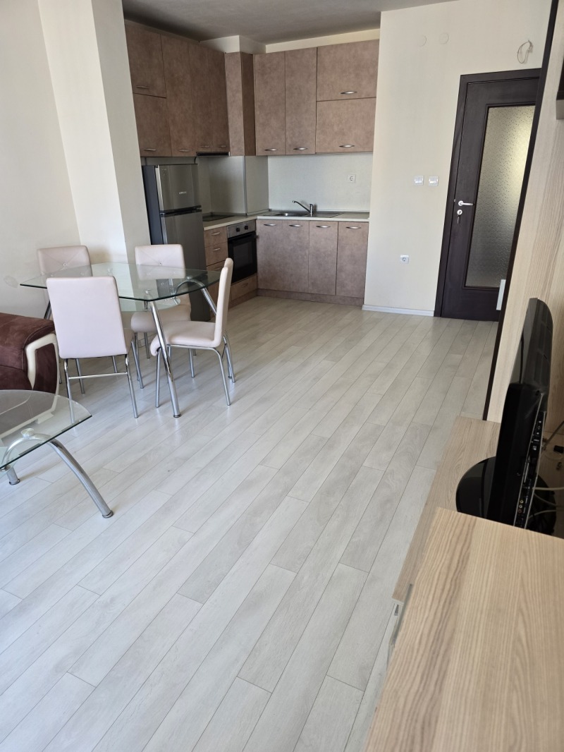 Vuokrattavana  Studio Plovdiv , Južen , 45 neliömetriä | 77382639
