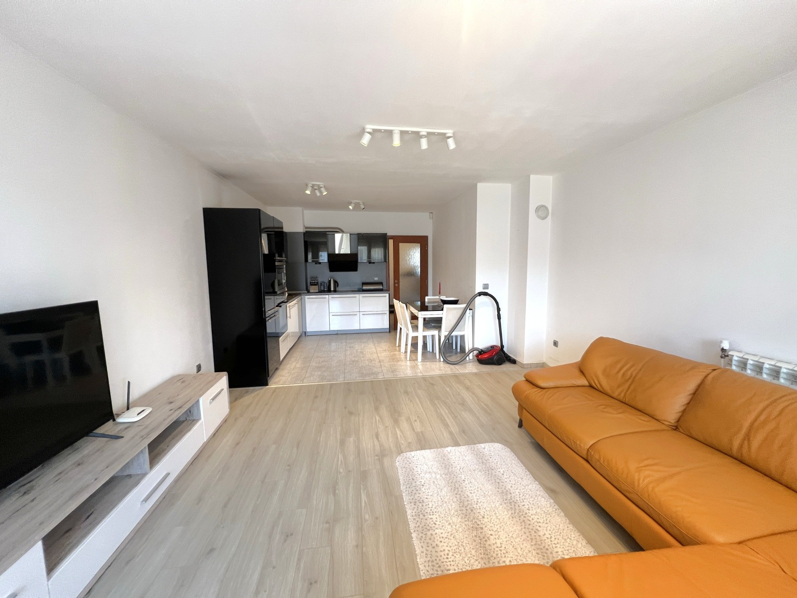 Дава под Наем 3-СТАЕН | Imot.bg — изображение 2