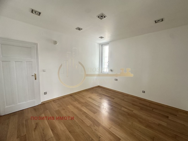 En renta  Oficina Sofia , Tsentar , 120 metros cuadrados | 73859710 - imagen [7]