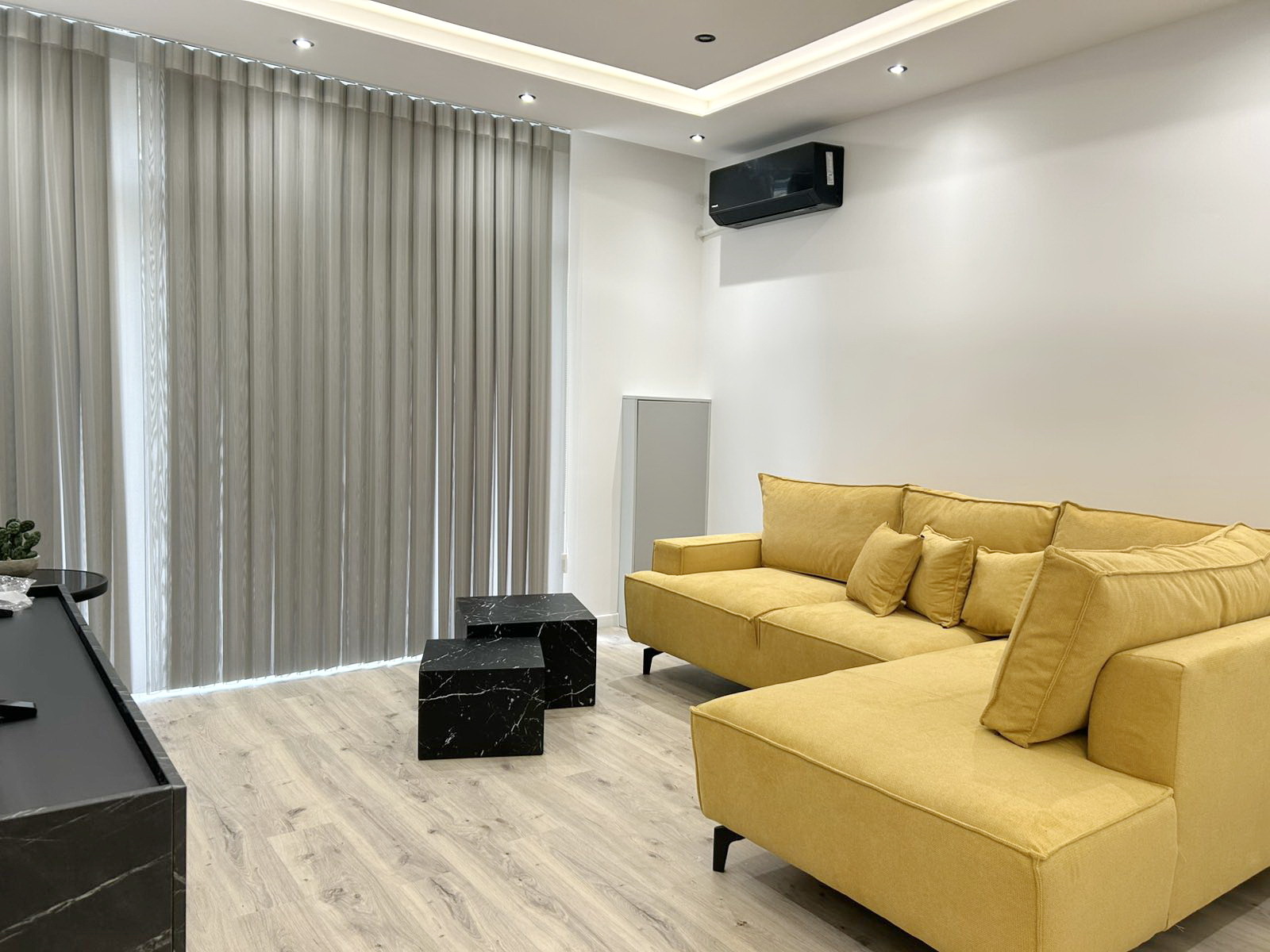 Дава под наем 2-СТАЕН, гр. Сандански, област Благоевград, снимка 3 - Апартаменти - 54060931