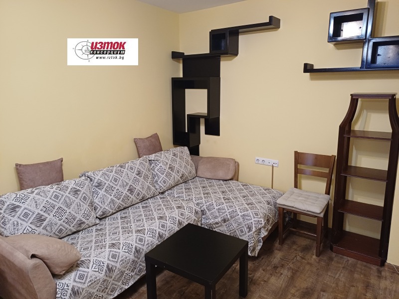 Дава под наем 3-СТАЕН, гр. София, Гео Милев, снимка 2 - Апартаменти - 53159571