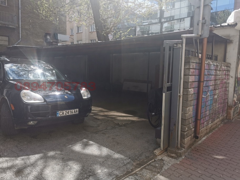 Дава под наем ГАРАЖ, ПАРКОМЯСТО, гр. София, Център