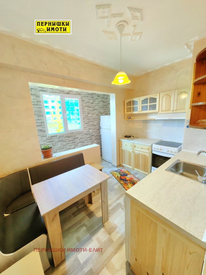 Издаје се  1 спаваћа соба Перник , Изток , 65 м2 | 32451911 - слика [2]