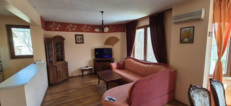 Do wynajęcia  1 sypialnia Sofia , Bankja , 50 mkw | 57527000 - obraz [2]